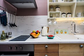 The Regency Studio 82cathedral