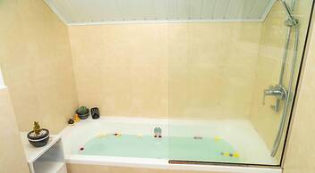 The Blackberry Cottage