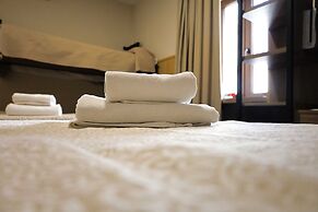 Hospedium DLJ Hostal Temático Desde La Judería