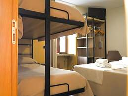 Hospedium DLJ Hostal Temático Desde La Judería