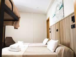 Hospedium DLJ Hostal Temático Desde La Judería