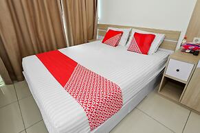 OYO 93432 Tree Room Hotel