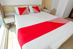 OYO 93432 Tree Room Hotel