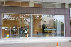 OYO 93432 Tree Room Hotel