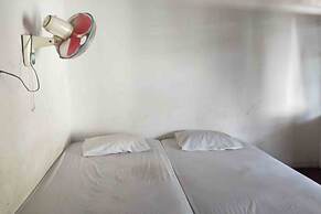 SPOT ON 93436 Penginapan Mekar Sari Near PT. Lombok Menara Energygas