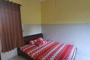 OYO 93444 Damia Homestay Syariah