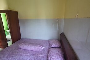 OYO 93444 Damia Homestay Syariah