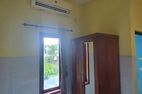 OYO 93444 Damia Homestay Syariah