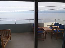 Stavento beach front suites