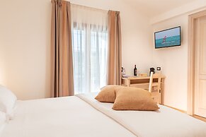Maristesi Suites&Rooms