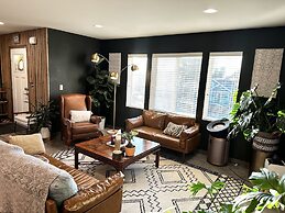 Central Tacoma Homestay -private room-