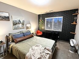 Central Tacoma Homestay -private room-