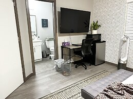 Central Tacoma Homestay -private room-