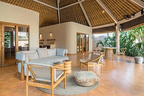 Flor Villa by Betterplace