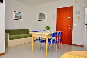 Bright and Functional Flat With Seaview Balcony