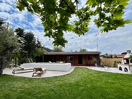 Zennova 25  Casa Mocha