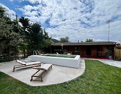 Zennova 25  Casa Mocha