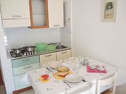 Lovely Flat With Shared Pool - Beahost