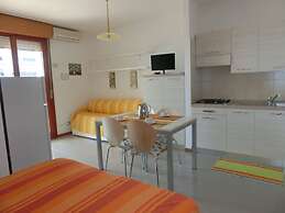 Coastal Comfort in a Cozy Studio Seaview Studio