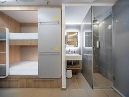 Epavli City Hostel