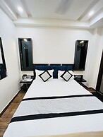 Hotel Red stone inn New Delhi