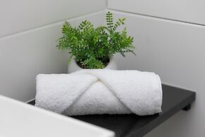 3-bedroom Apartment in Warsaw by Renters