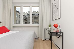 3-bedroom Apartment in Warsaw by Renters