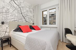 3-bedroom Apartment in Warsaw by Renters
