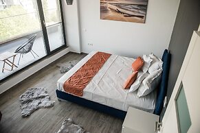 Diamond View Apartments