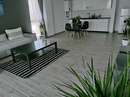 Diamond View Apartments