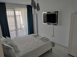 Diamond View Apartments