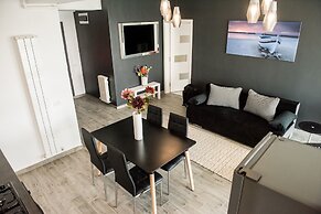 Diamond View Apartments