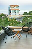 Diamond View Apartments