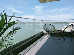 Diamond View Apartments