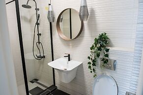 Diamond View Apartments