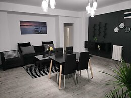 Diamond View Apartments