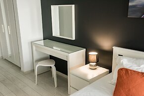 Diamond View Apartments