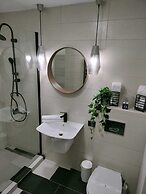 Diamond View Apartments