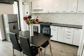 Diamond View Apartments