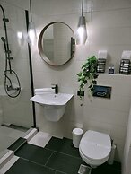 Diamond View Apartments