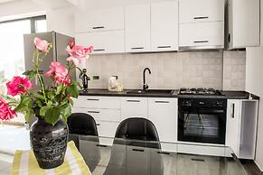 Diamond View Apartments