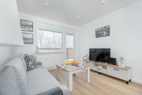 Mountain Corner Apartment by Renters