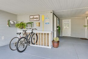 Fort Walton Beach Studio: Shared Pool & Beach Bar!