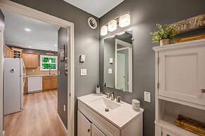 1 Mi to Beach: Pocono Lake Chalet w/ Decks