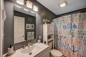 1 Mi to Beach: Pocono Lake Chalet w/ Decks