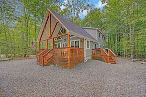 1 Mi to Beach: Pocono Lake Chalet w/ Decks