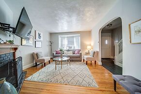 Pet-friendly Cleveland Townhome, 2 Mi to Downtown!