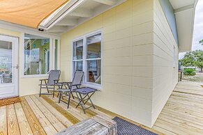 Beachfront Alligator Point Retreat: Steps to Sand!