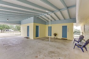 Beachfront Alligator Point Retreat: Steps to Sand!