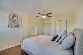 Sunlit Albuquerque Retreat: 3 Mi to Old Town!